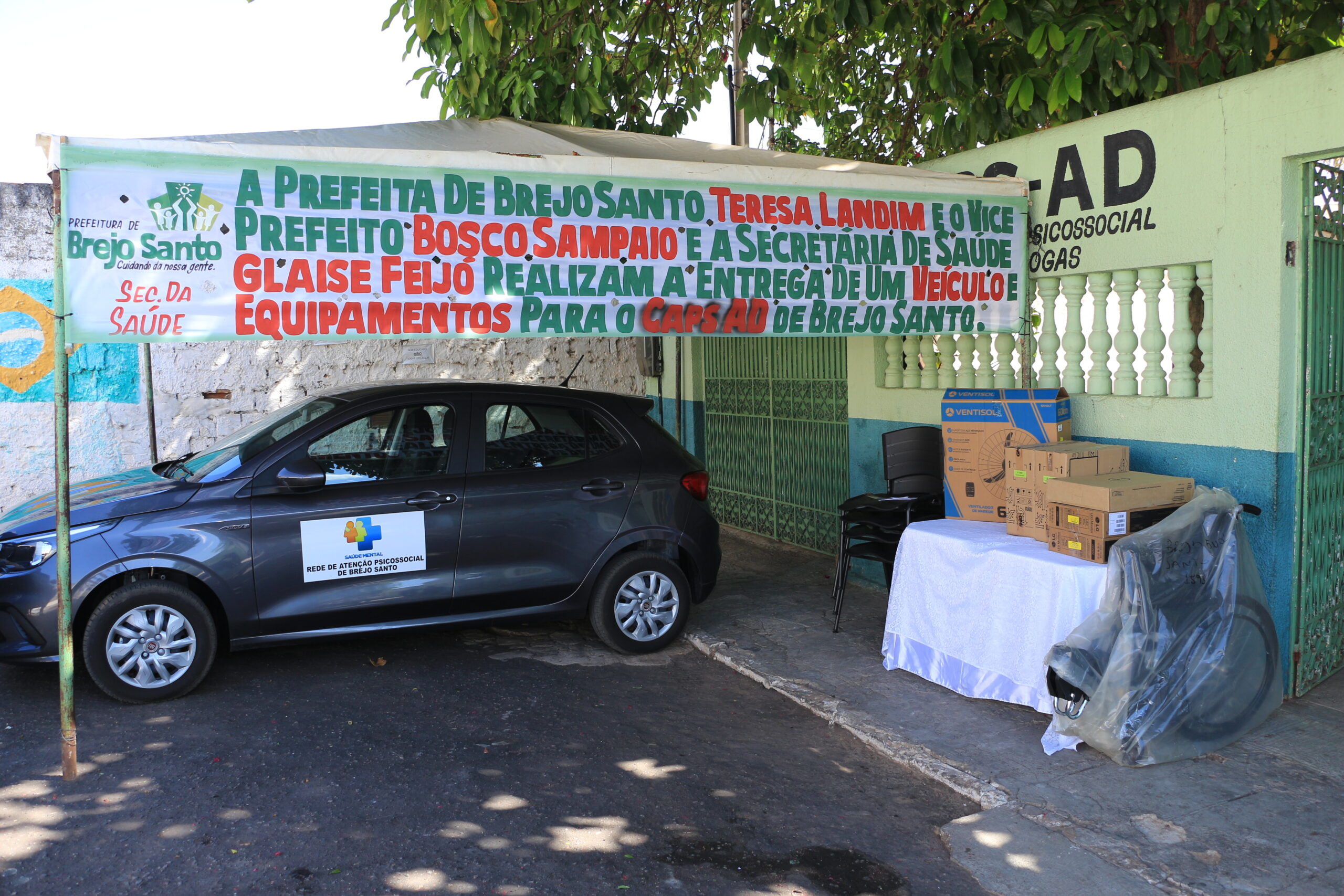  Prefeitura de Brejo Santo entrega Veiculo para Caps AD.