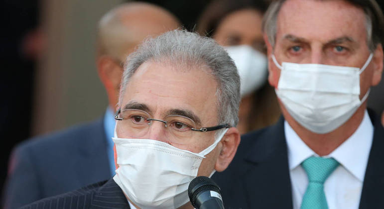  Queiroga vai suspender compra da vacina Covaxin