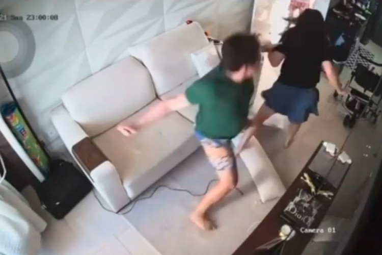  Após agressões, Multishow suspende exibição de vídeos com DJ Ivis