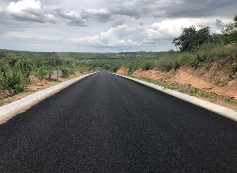  Trânsito entre Ceará e Paraíba é facilitado pela nova pavimentação da CE-397, em Mauriti