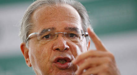  ‘Brasil já está decolando outra vez’, afirma Paulo Guedes