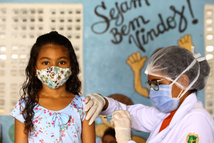  “Dia D” de vacinação em crianças e adolescentes no Ceará ocorre neste sábado, 16