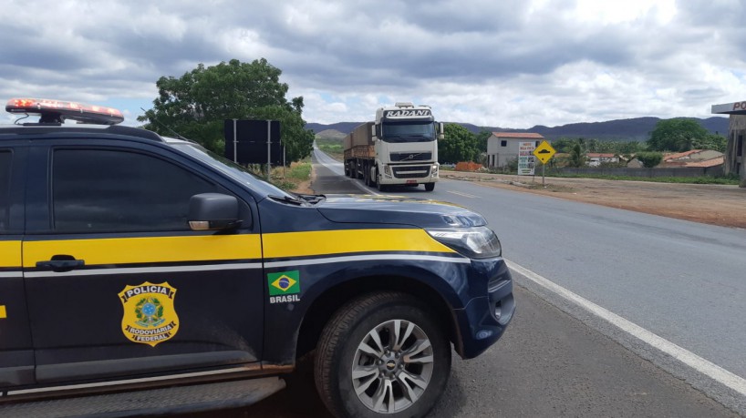 Rodovias do Ceará têm fluxo intenso no feriado