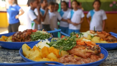  Grupo é denunciado por desviar verba de merenda no interior do Ceará.
