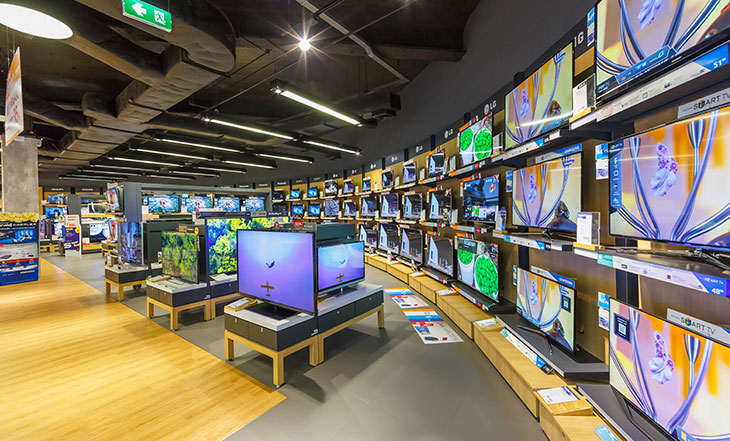  Fabricantes apostam em Black Friday e Copa para elevar vendas de TVs 8K.