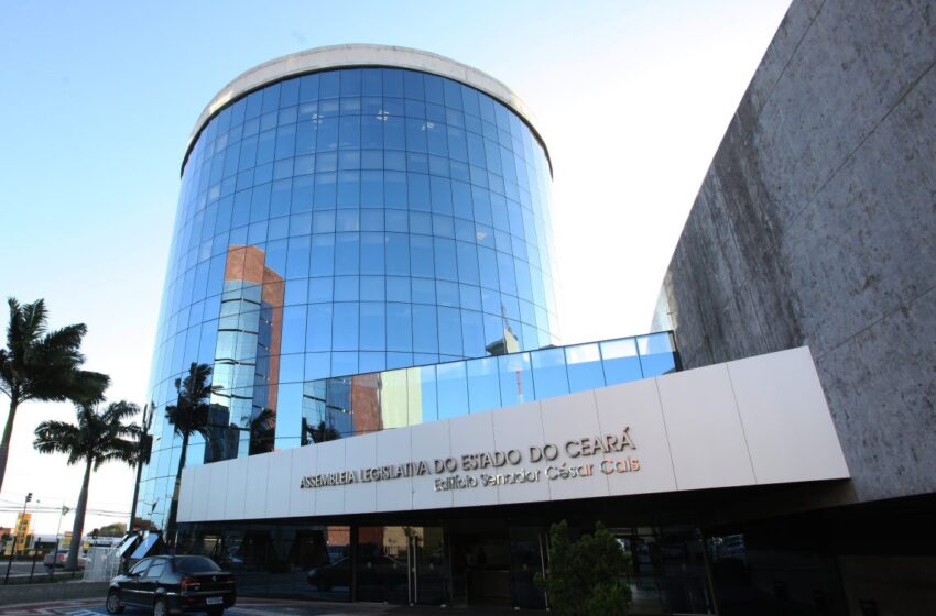  CPI da Enel é protocolada na Assembleia Legislativa do Ceará.