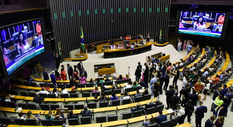  Câmara ainda precisa votar duas MPs de Bolsonaro para cumprir cronograma.