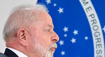  Lula parabeniza Milei pela vitória na eleição da Argentina.