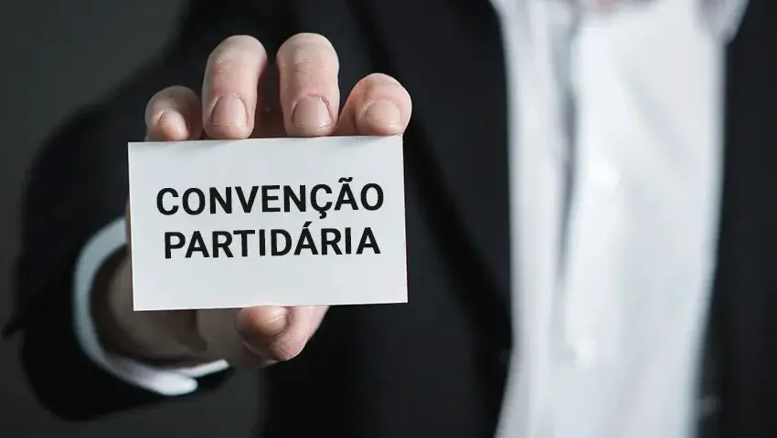  Última semana que antecede à abertura do período de convenções. 