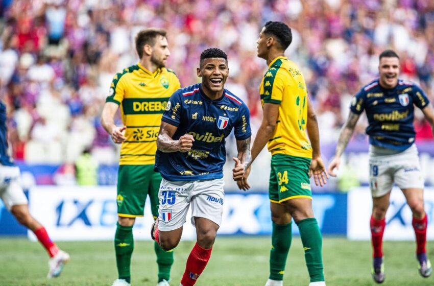  Fortaleza vence o Cuiabá e fica perto da liderança da Série A do Brasileirão.
