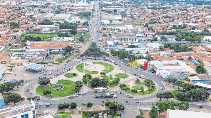  Prefeituras devem receber cerca de R$ 1,5 bilhão em emendas no ano de 2025