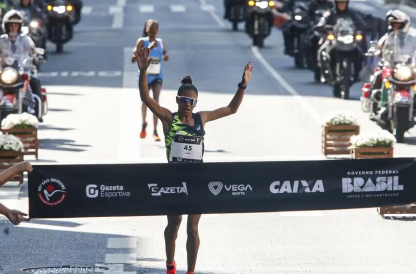  São Silvestre: atletas elogiam público e apontam calor como obstáculo