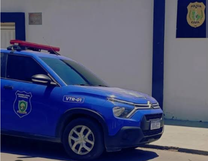  Homem com sinais de embriaguez, desacata e ameaça guardas civis.