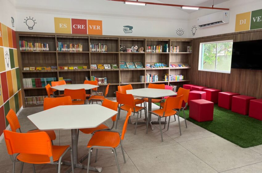  Escola em Brejo Santo recebe nova biblioteca do projeto “Territórios da Leitura” nesta quarta-feira (21).
