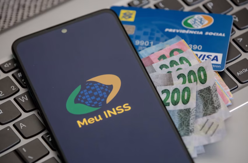  INSS reajusta piso previdenciário em 6,79%, para R$ 1.621, a partir deste mês