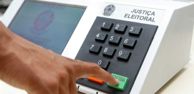  Pesquisa Genial/Quaest: Ciro lidera contra Elmano e perde para Camilo.