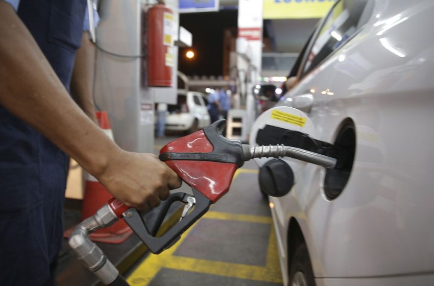  Preço do etanol cai em 20 Estados e no DF, sobe em 4 e fica estável em 2, afirma ANP.
