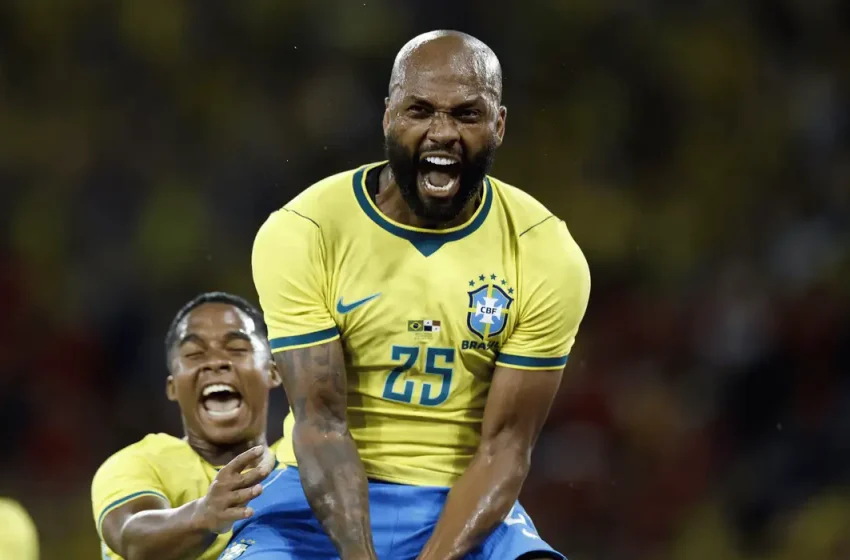  Ancelotti escala 2 times e seleção se despede com goleada sobre Panamá.