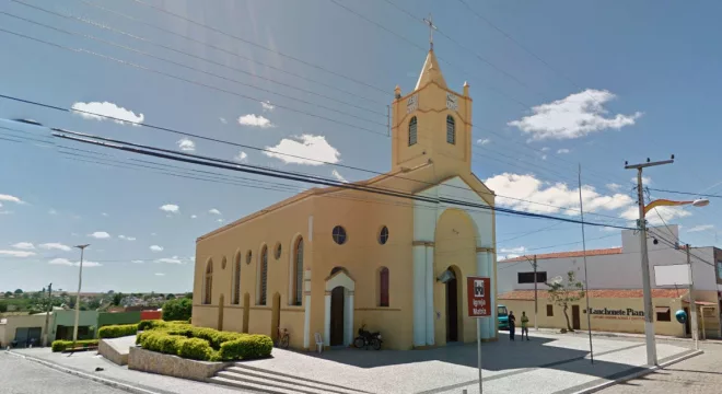  Penaforte, no Cariri, vai realizar concurso público com 55 vagas e salários de até R$ 15,8 mil; veja cargos.